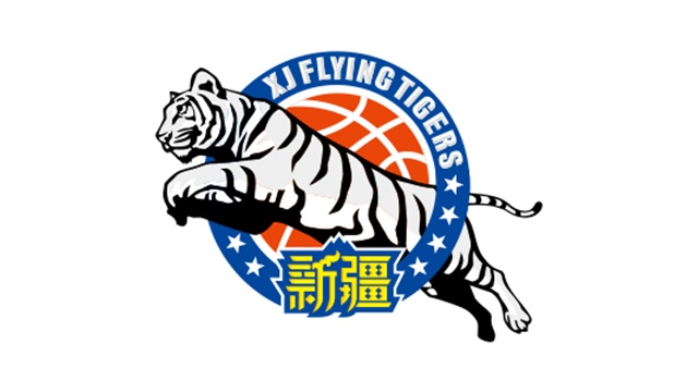 富裕仗！新疆11人出場(chǎng)10人有得分 包括首發(fā)五虎在內(nèi)8人上雙！
